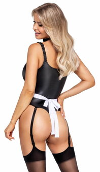 hoog uitgesneden design